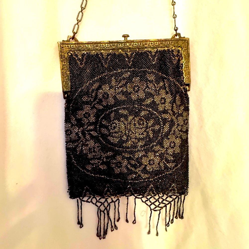 Vintage Antique Woman’s Evening Bag With Metal Chain Shoulder Strap